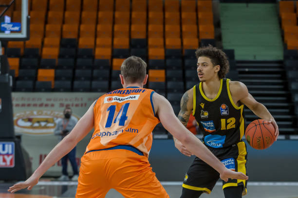 图斯正处于 图斯正处于